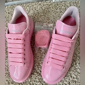 ********SOLD********38 Alexander McQueen Pink